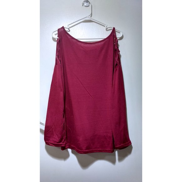 Maroon Sparkly Caged Shoulder Tee - Picture 3 of 6